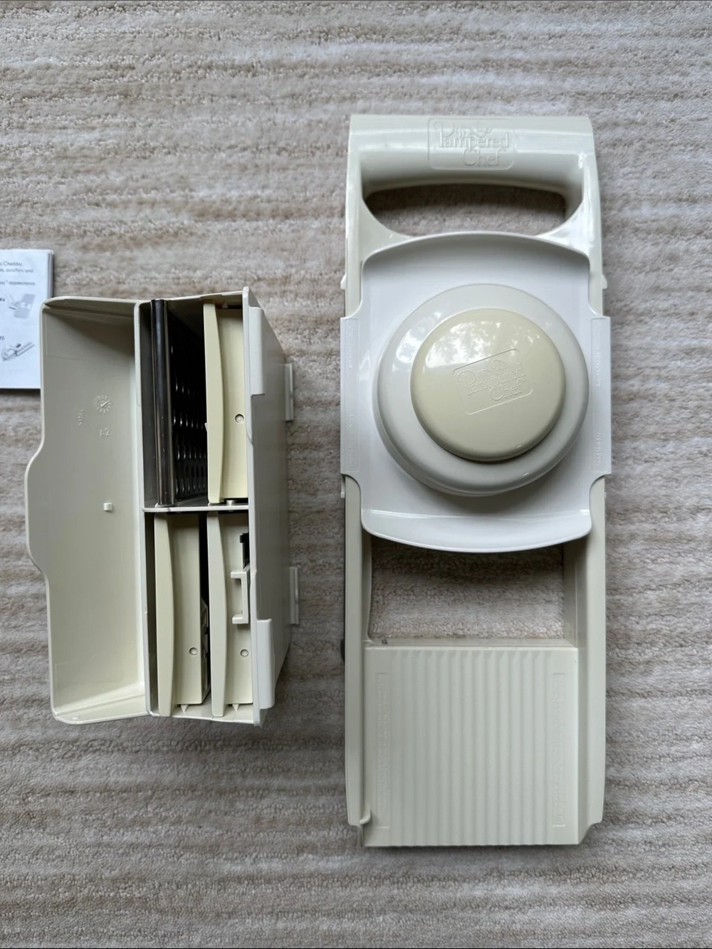 Pampered Chef Ultimate Mandoline #1109 Grater Slicer 4 Blades With Original Box